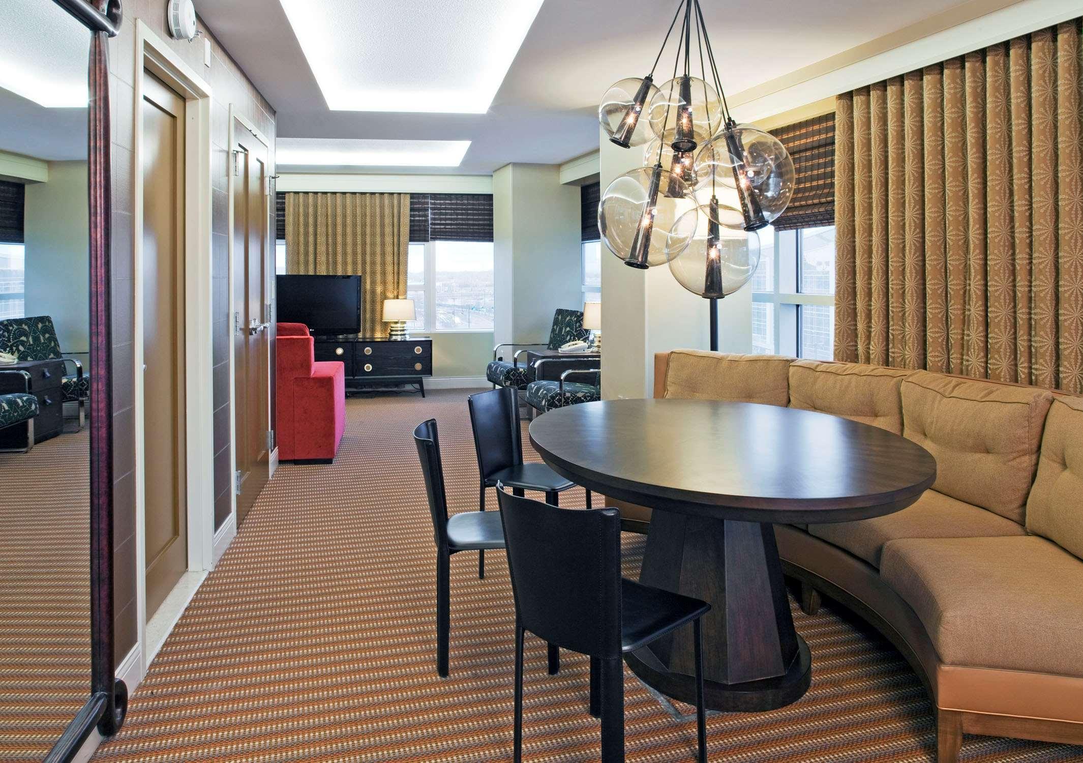 Hilton Omaha Hotel Екстериор снимка