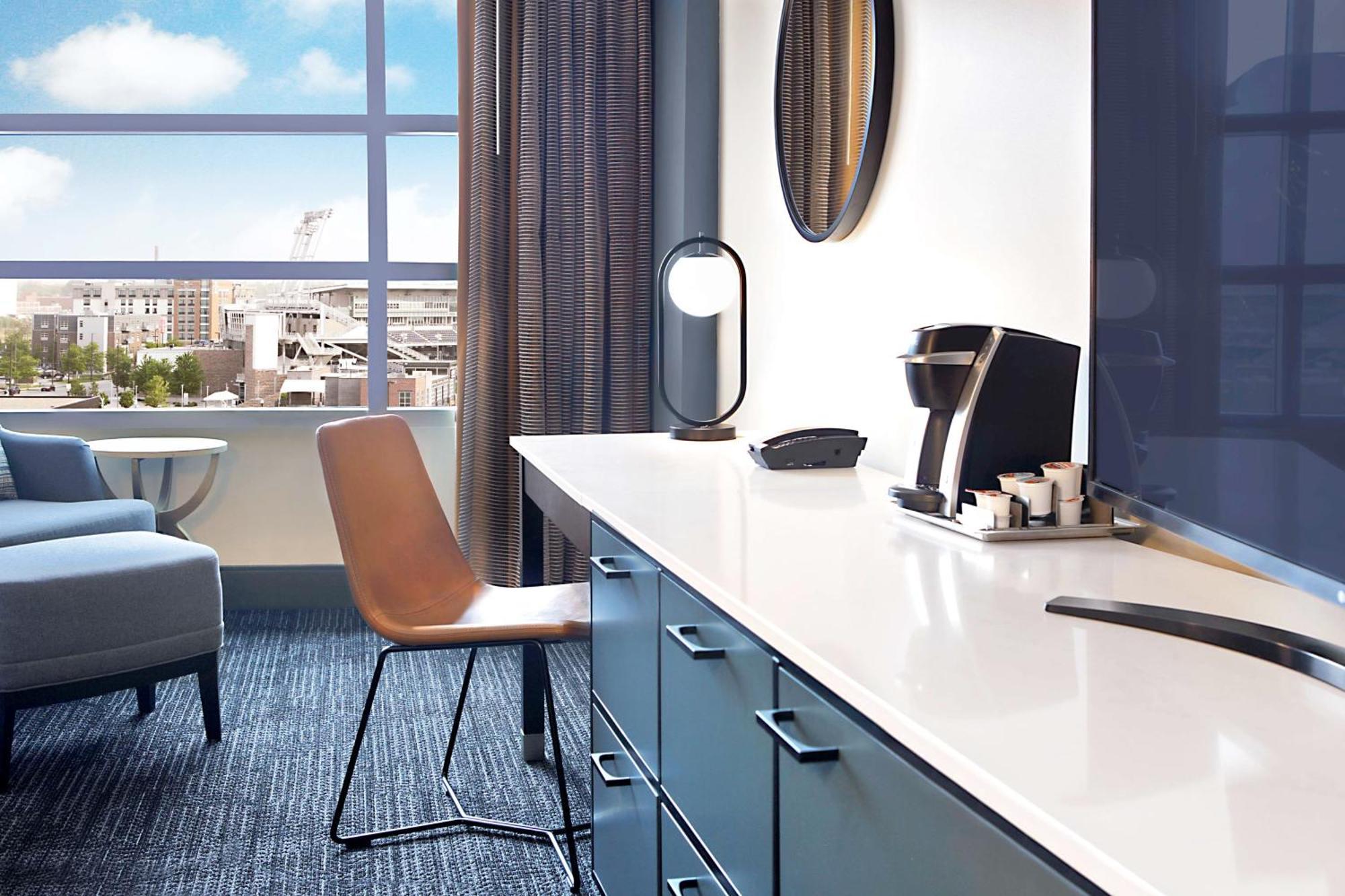 Hilton Omaha Hotel Екстериор снимка