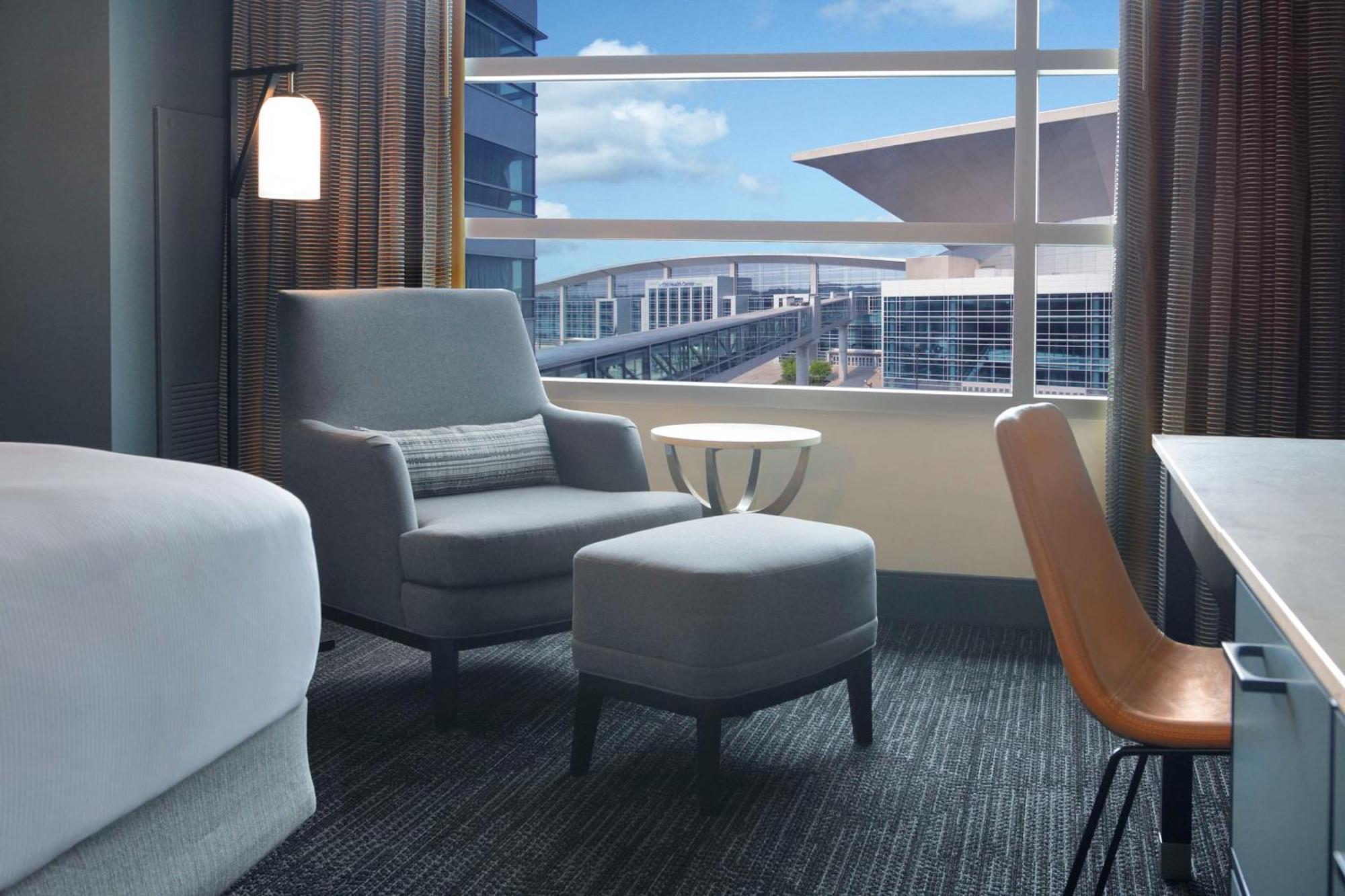 Hilton Omaha Hotel Екстериор снимка